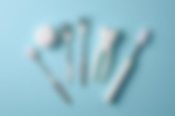 口腔预防保健指南：10个简单习惯让牙齿健康一辈子