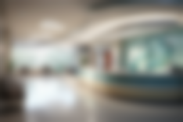 三、东莞市松山湖中 心医院（总院）整形美容科地址电话营业时间