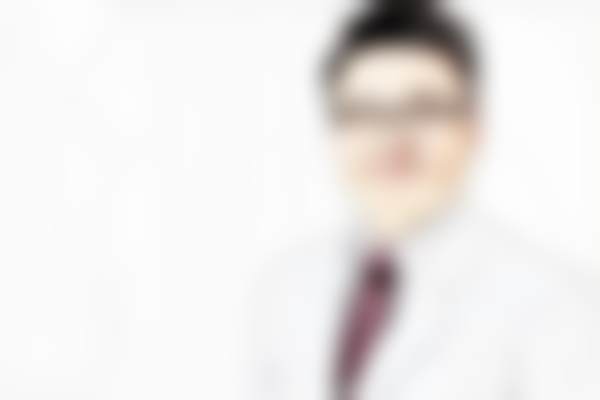 重庆松山医院整形科李凤医生介绍