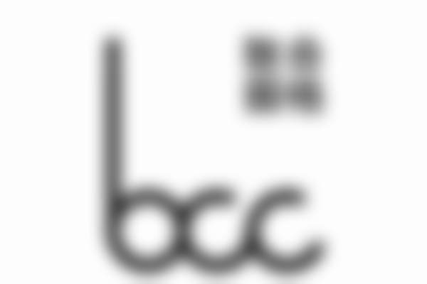 赵静梅医生收费贵吗？